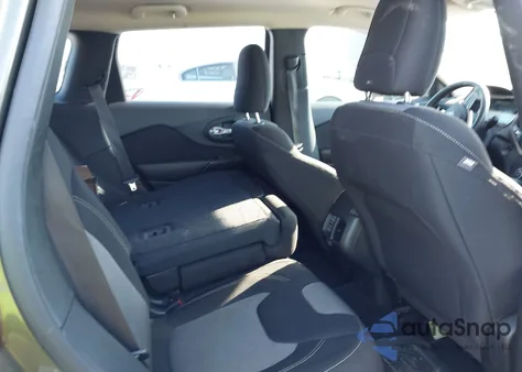 2016 Jeep Cherokee Sport из США, поврежденный, VIN 1C4PJLAB6GW161103